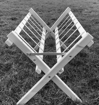 Preview: Heuraufe „ Bambi“ – 120 × 90 cm Futterraufe , Heuraufe für Weidetiere